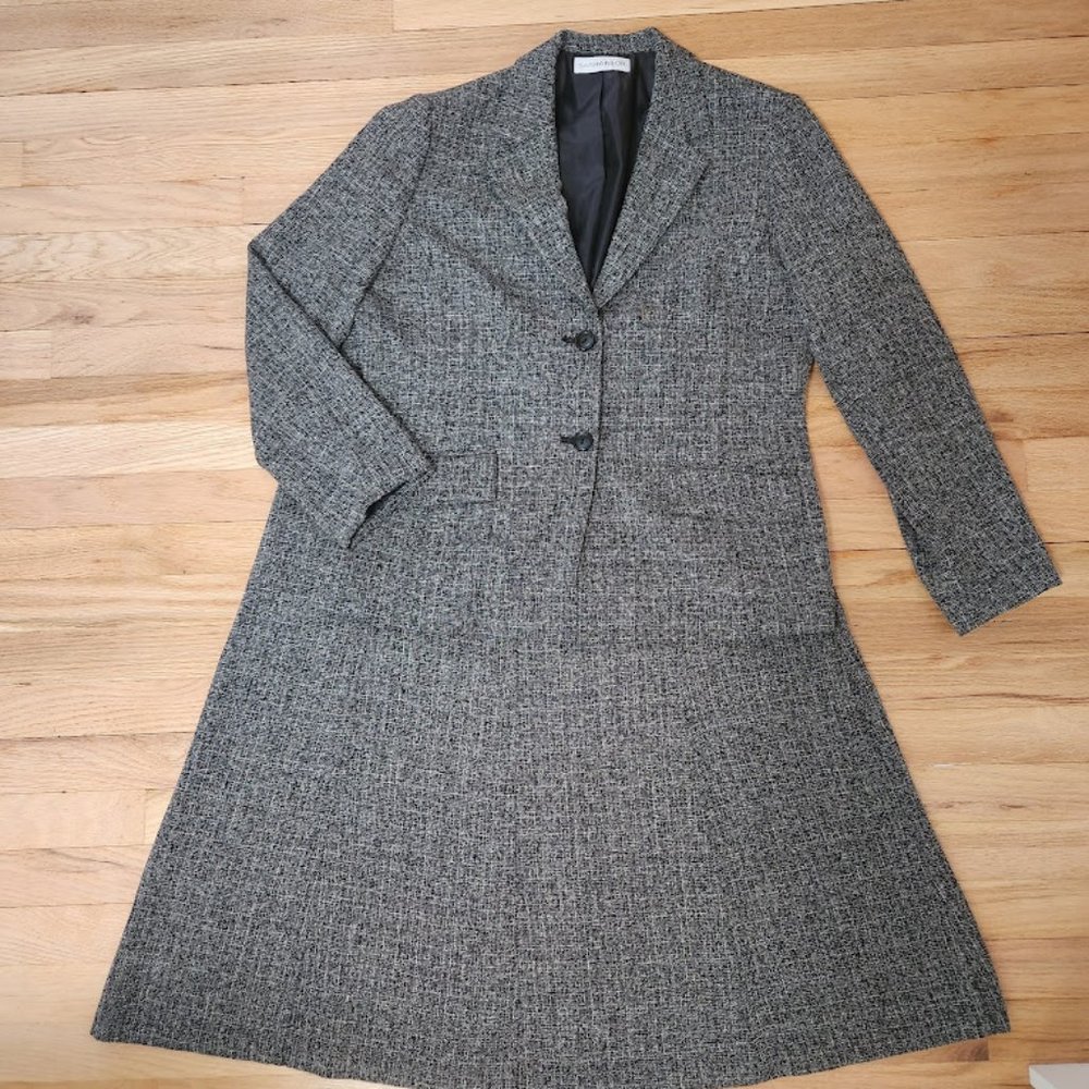 Sag Harbor Ladies Tweed Classic Skirt Suit
